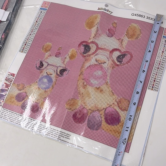 MIAIRIVY LLAMA DIAMOND ART 14x14 - Picture 3 of 6